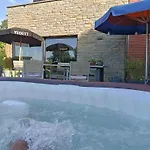 Fredhousedurbuy Bed & Breakfast 3*